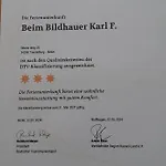 Beim Bildhauer Karl F